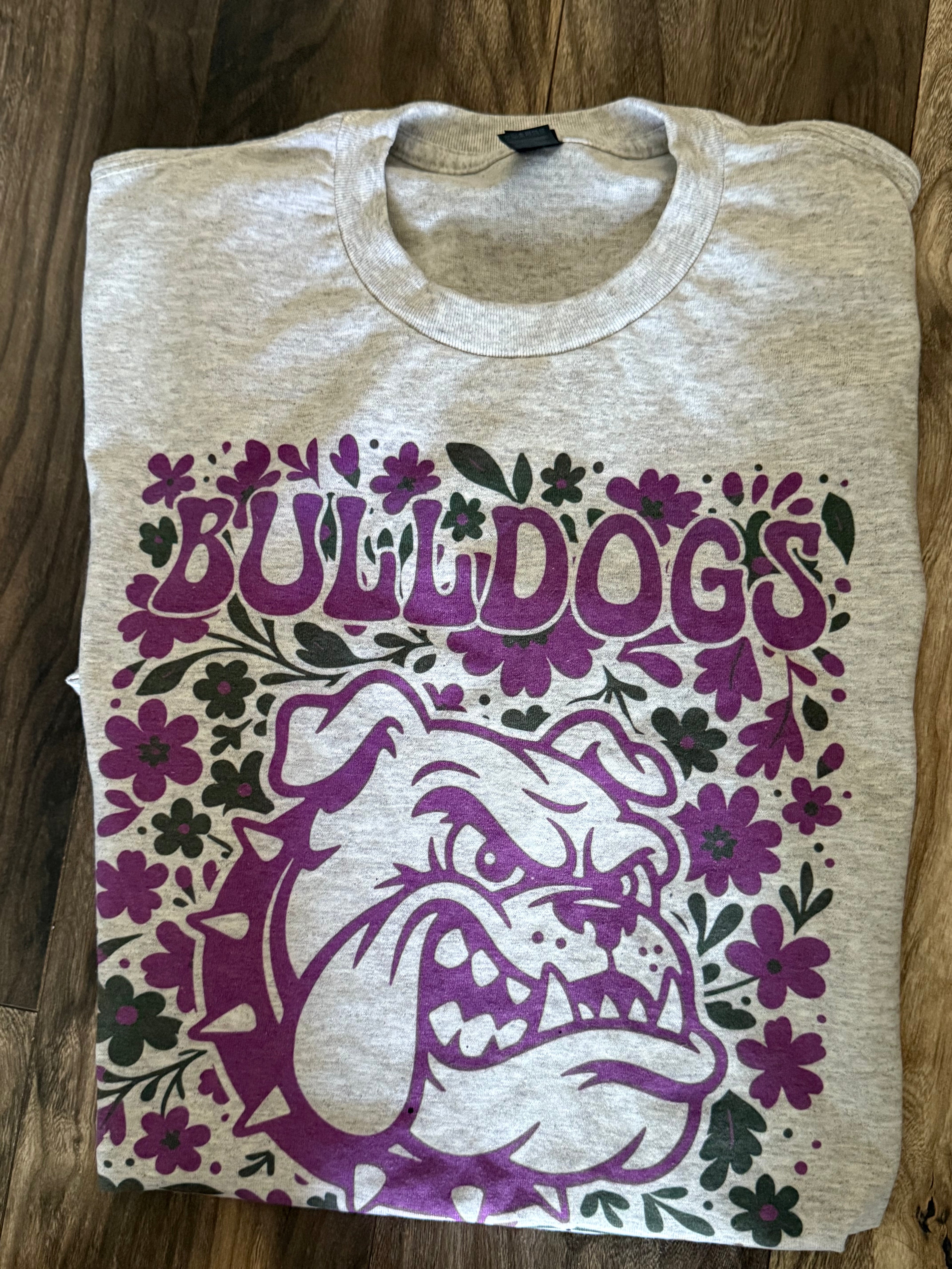 Bulldog floral tee