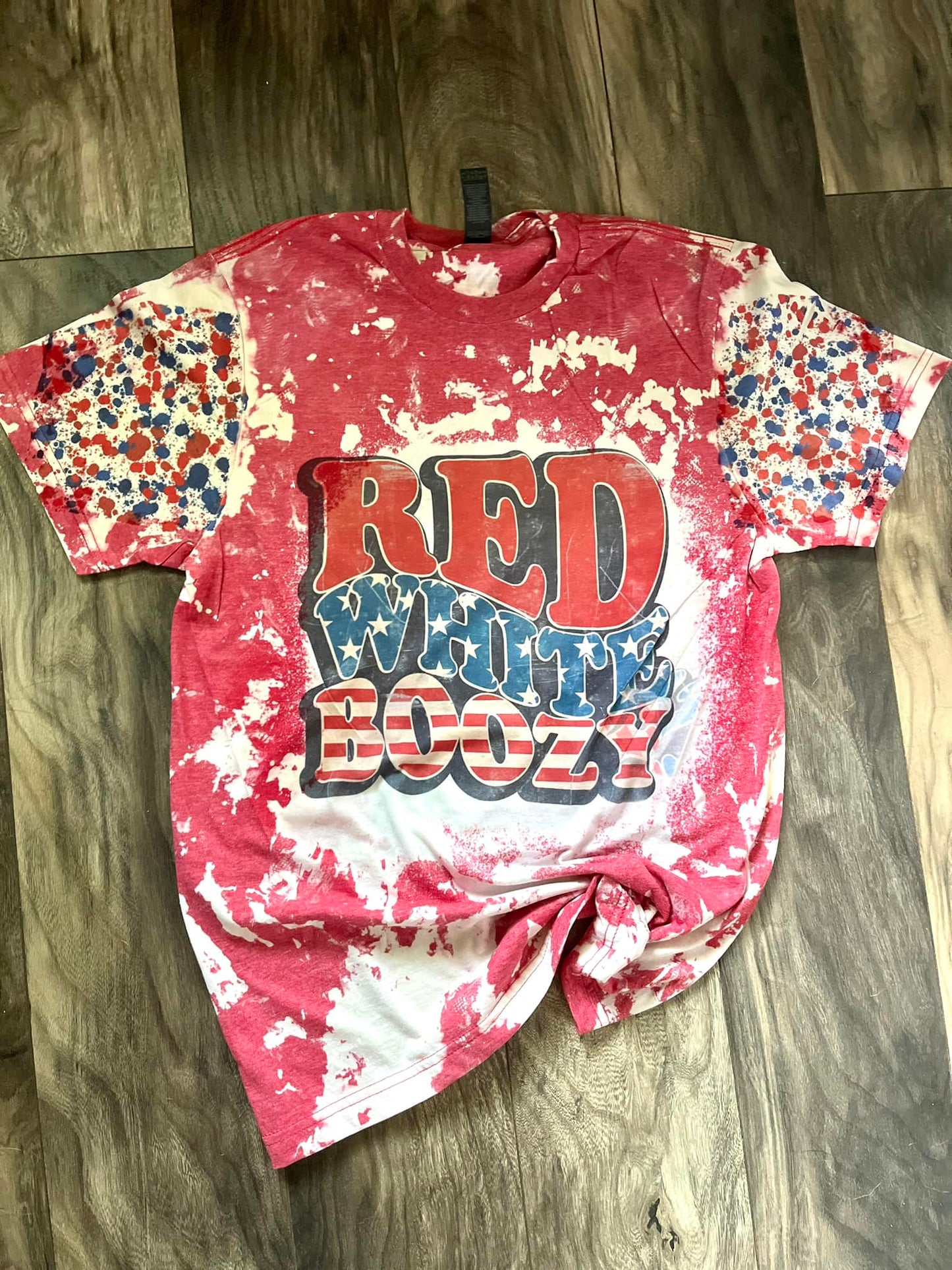 RED WHITE BOOZY