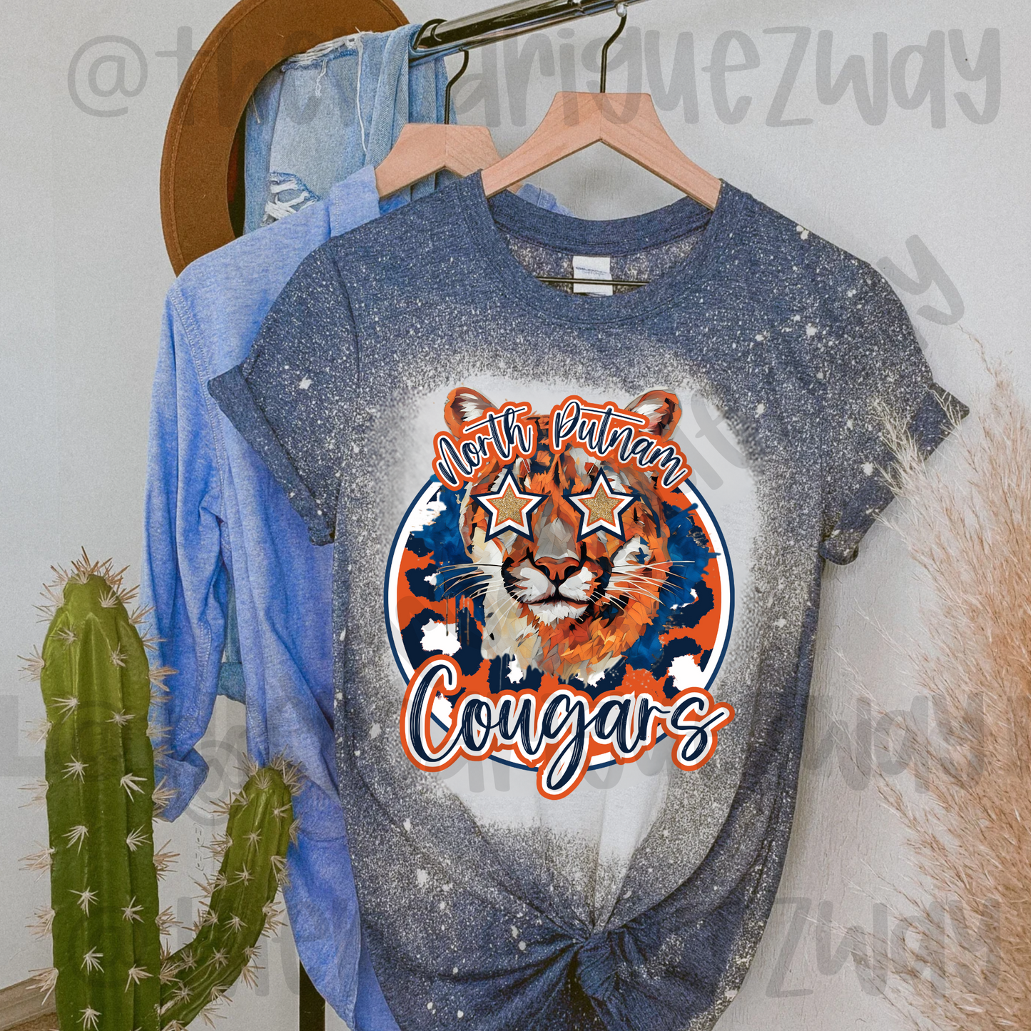 NP COUGARS Bleached Graphic T